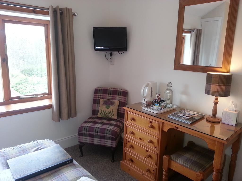 Ardlogie Guest House Aviemore Exterior photo