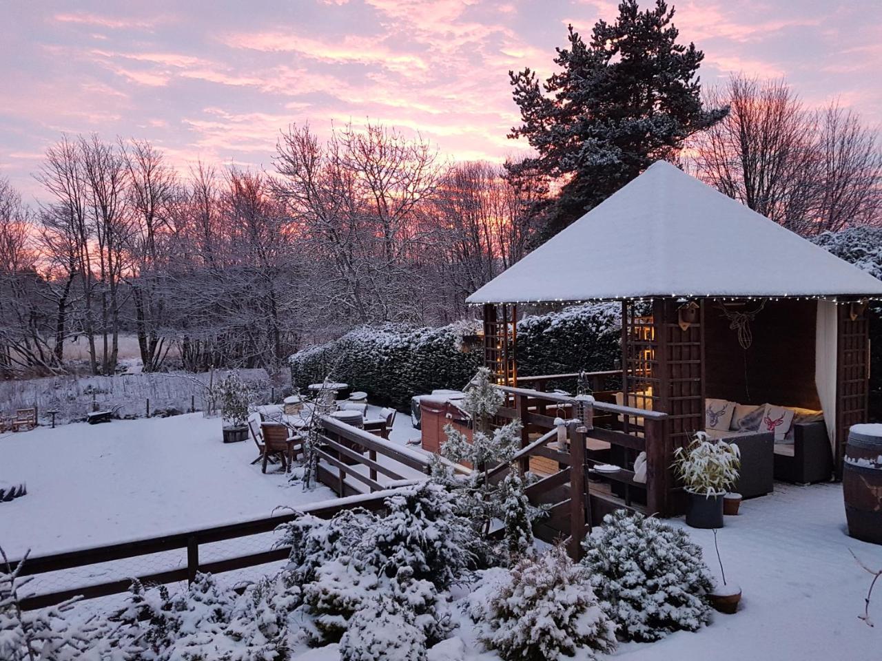 Ardlogie Guest House Aviemore Exterior photo