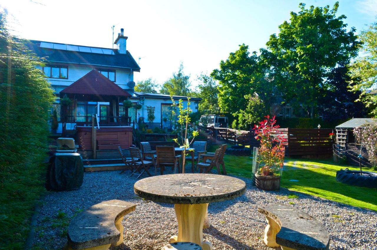 Ardlogie Guest House Aviemore Exterior photo